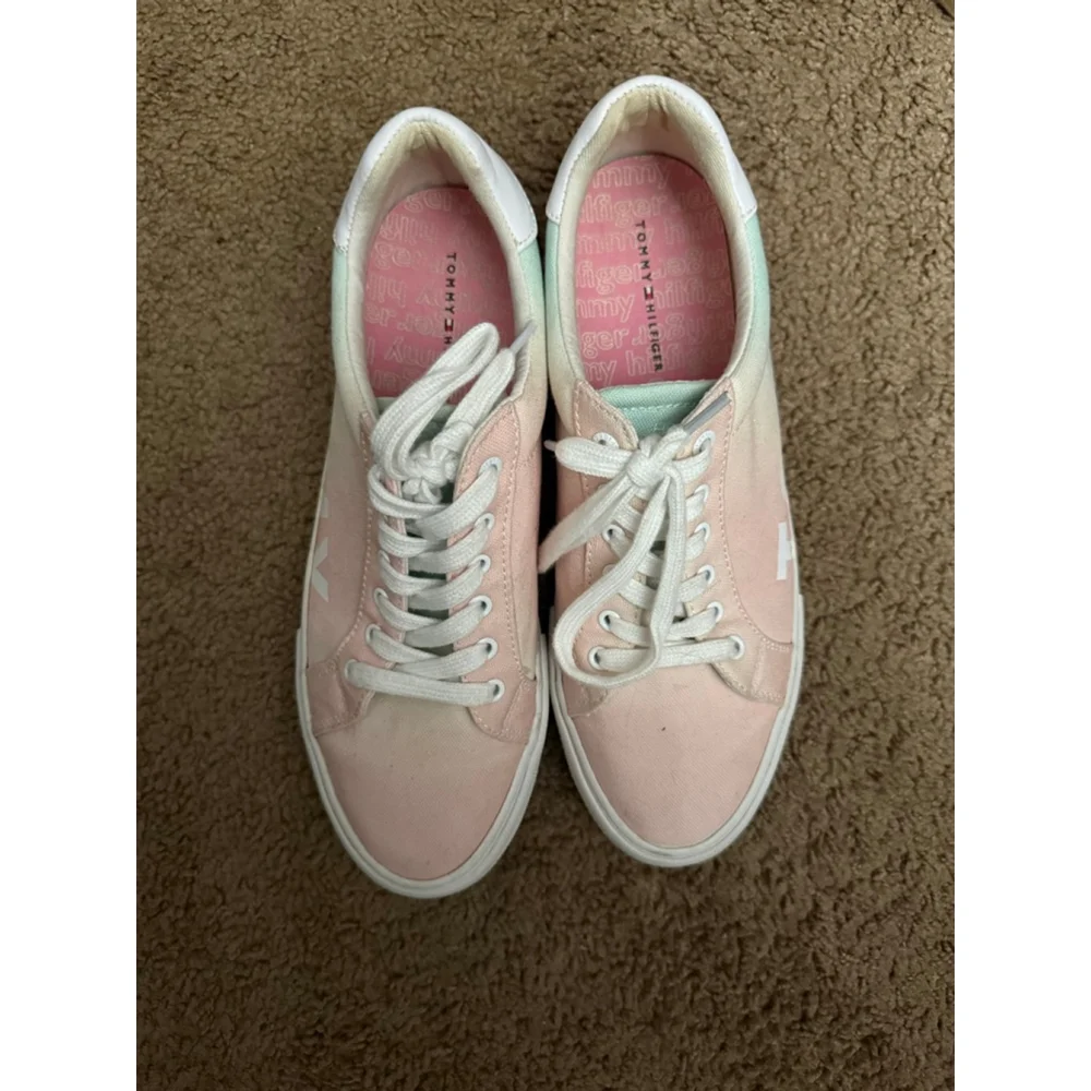 Women's Tommy Hilfiger Mightee lace up Pink Green Ombre Sneakers